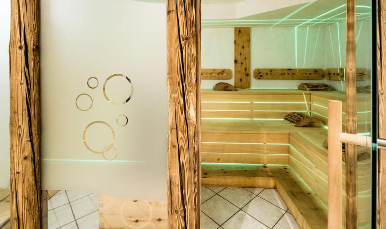 Imagen de los interiores del Hotel Sporthotel Obereggen. Foto 11