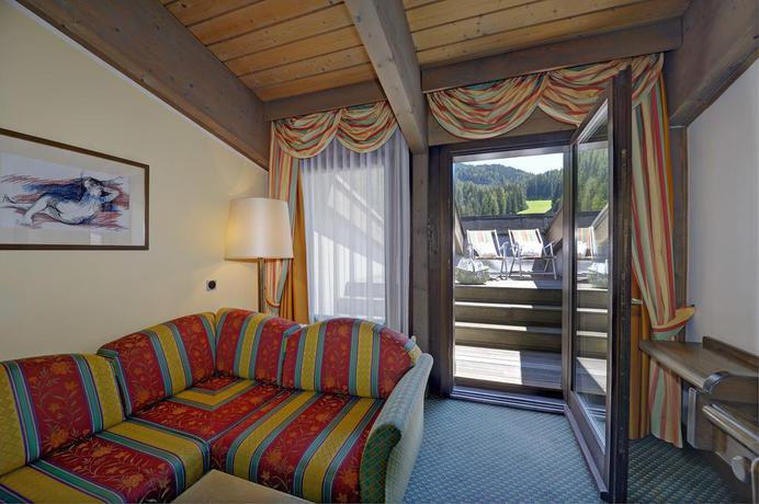 Imagen de la habitación del Hotel Sporthotel Obereggen. Foto 7