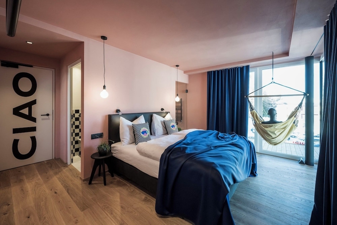 Imagen de la habitación del Hotel Sporthotel Passo Carezza. Foto 2