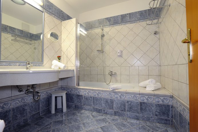 Imagen de la habitación del Hotel Sporthotel Podersdorf. Foto 15