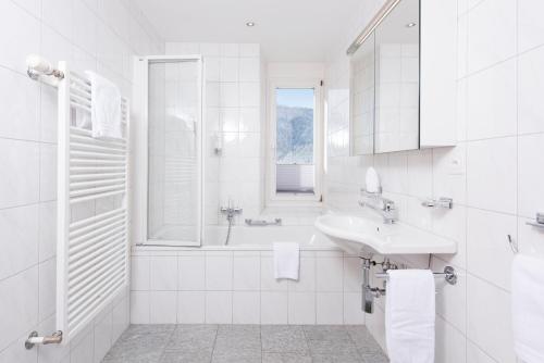 Imagen de la habitación del Hotel Sporthotel Pontresina. Foto 9