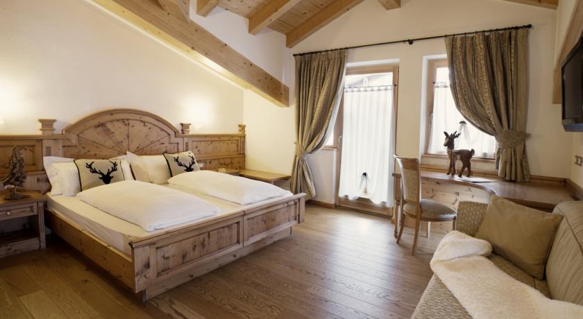 Imagen general del Hotel Sporthotel Romantic Plaza. Foto 4