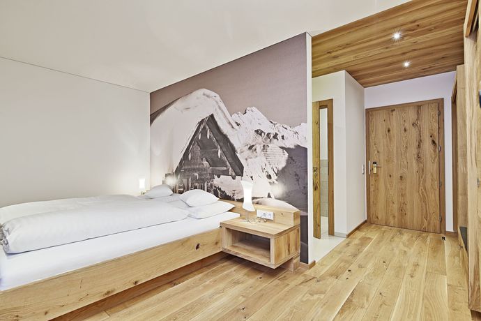 Imagen de la piscina del Hotel Sporthotel Silvretta Montafon. Foto 15