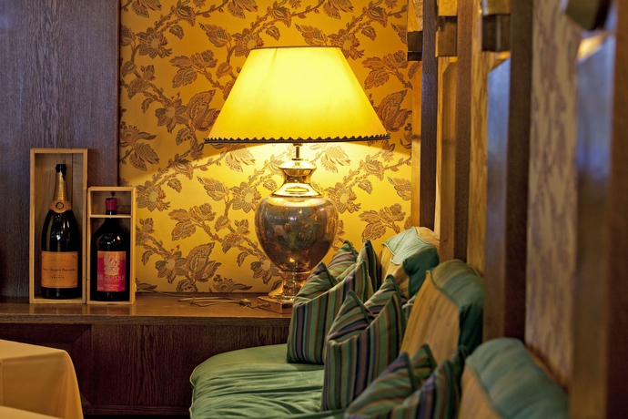 Imagen de los interiores del Hotel Sporthotel St. Anton. Foto 4