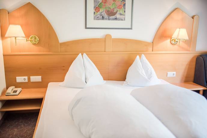 Imagen de la habitación del Hotel Sporthotel St. Michael. Foto 12