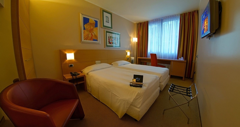 Imagen de la habitación del Hotel Sporting Brugherio. Foto 11