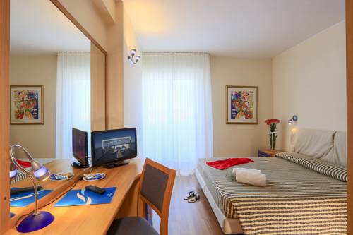 Imagen de la habitación del Hotel Sporting, Casalbordino. Foto 6