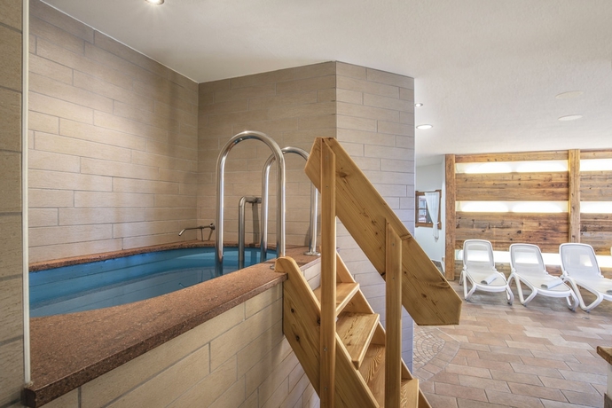Imagen de la piscina del Hotel Sporting Clubresidence. Foto 17