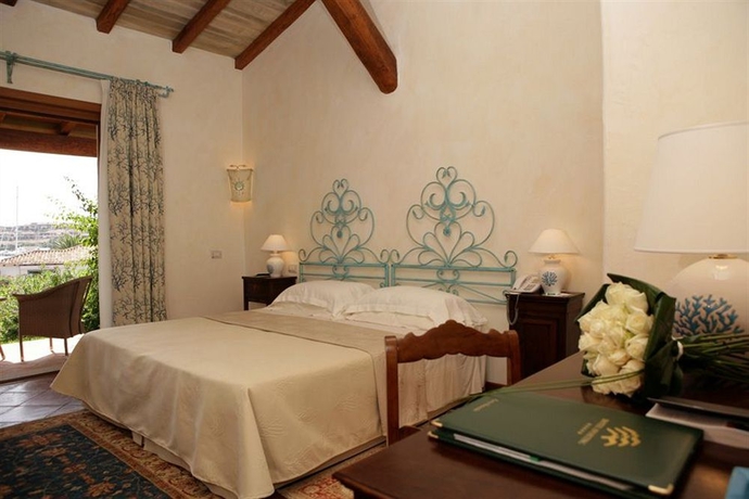 Imagen de la habitación del Hotel Sporting, Porto Rotondo. Foto 2