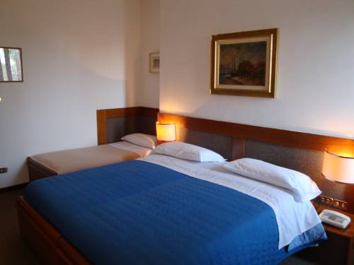 Imagen de la habitación del Hotel Sporting Ragno D'oro. Foto 4