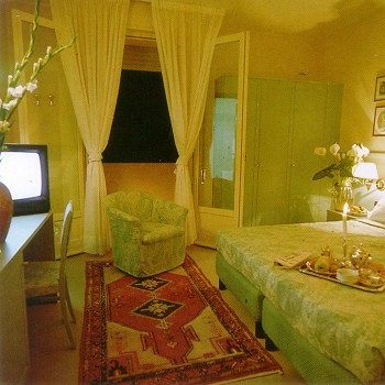 Imagen de la habitación del Hotel Sporting, Salsomaggiore Terme. Foto 6