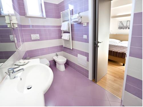 Imagen de la habitación del Hotel Sporting, San Benedetto del Tronto. Foto 11