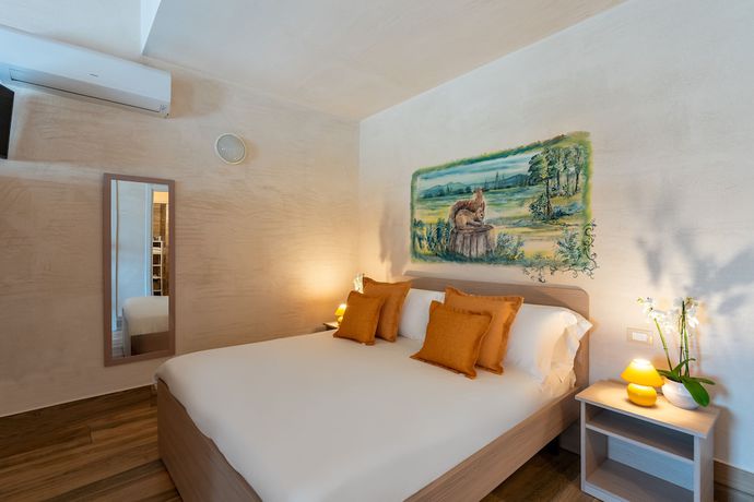 Imagen de la habitación del Hotel Sporting San Felice. Foto 1