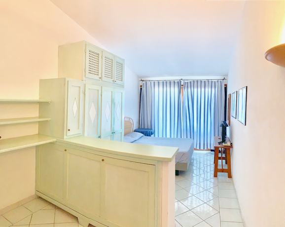 Imagen de la habitación del Hotel Sporting Tanca Manna. Foto 7