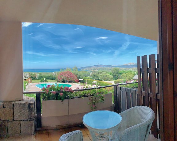 Imagen de la habitación del Hotel Sporting Tanca Manna. Foto 9