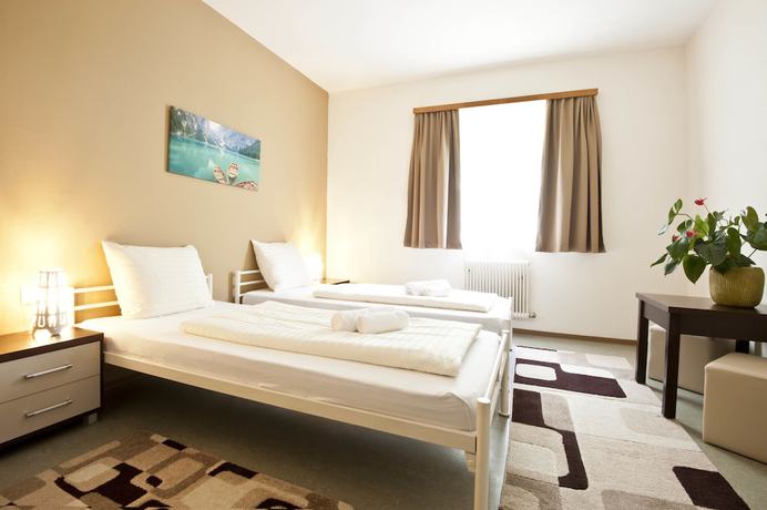Imagen de la habitación del Hotel Sportland Inn. Foto 17
