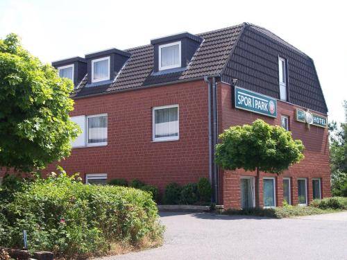 Imagen de la habitación del Hotel Sportpark Isernhagen. Foto 2