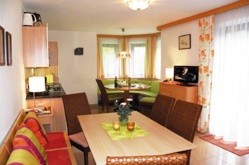 Imagen de la habitación del Hotel Sportpension Bergblick. Foto 6