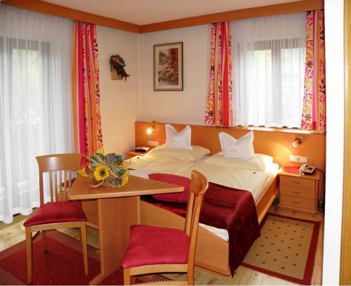 Imagen de la habitación del Hotel Sportpension Bergblick. Foto 14