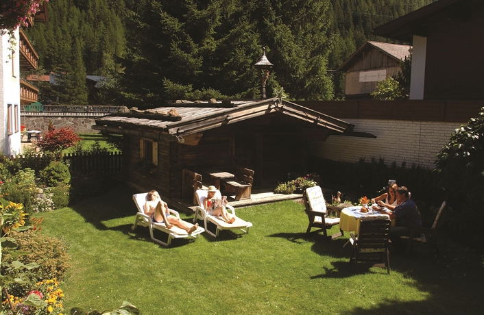 Imagen de los exteriores del Hotel Sportpension Carinthia. Foto 8