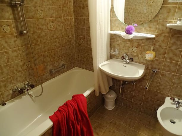 Imagen de la habitación del Hotel Sportpension Christina. Foto 4