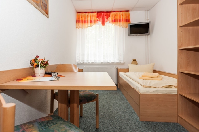 Imagen de la habitación del Hotel Sportpension Dresden. Foto 14