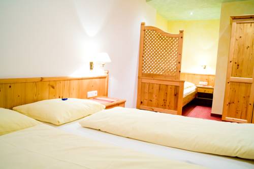 Imagen de la habitación del Hotel Sportpension Elisabeth. Foto 8