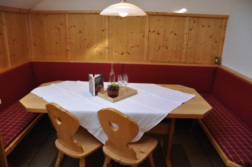 Imagen de la habitación del Hotel Sportpension Elisabeth. Foto 16