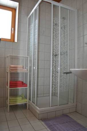 Imagen de la habitación del Hotel Sportpension Thaler. Foto 10