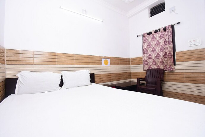 Imagen de la habitación del Hotel Spot On 61734 Janki. Foto 13