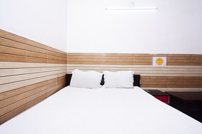 Imagen de la habitación del Hotel Spot On 61734 Janki. Foto 18
