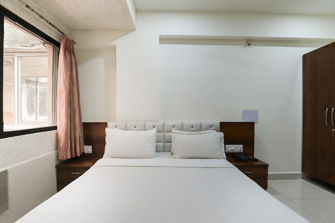 Imagen de la habitación del Hotel Spot On 61734 Janki. Foto 19