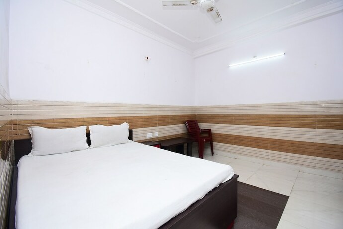 Imagen de la habitación del Hotel Spot On 61734 Janki. Foto 25