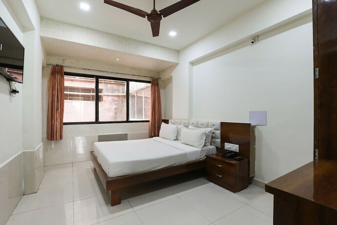 Imagen de la habitación del Hotel Spot On 61734 Janki. Foto 29