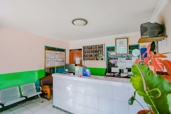 Imagen de los interiores del Hotel Spot On 90100 Kediri Bandungan. Foto 20