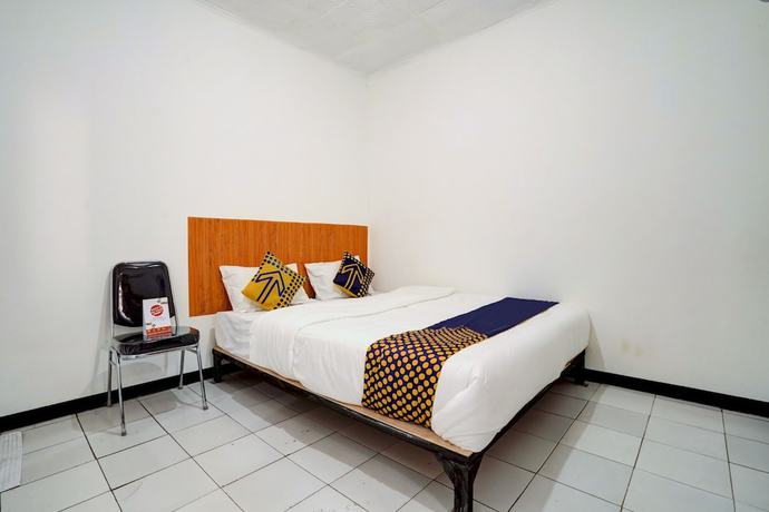 Imagen de la habitación del Hotel Spot On 90200 Pondok Sabaraya Cileunyi Syariah. Foto 4