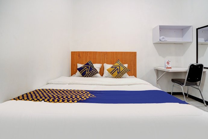 Imagen de la habitación del Hotel Spot On 90200 Pondok Sabaraya Cileunyi Syariah. Foto 14