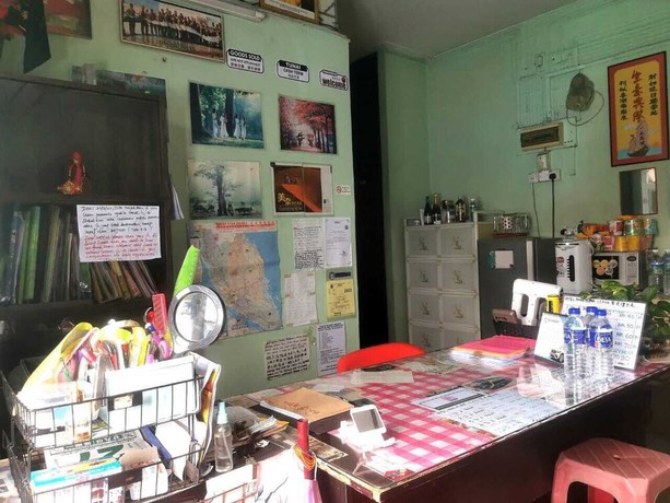 Imagen de los interiores del Hotel Spot On 90625 Super Green Grass. Foto 20