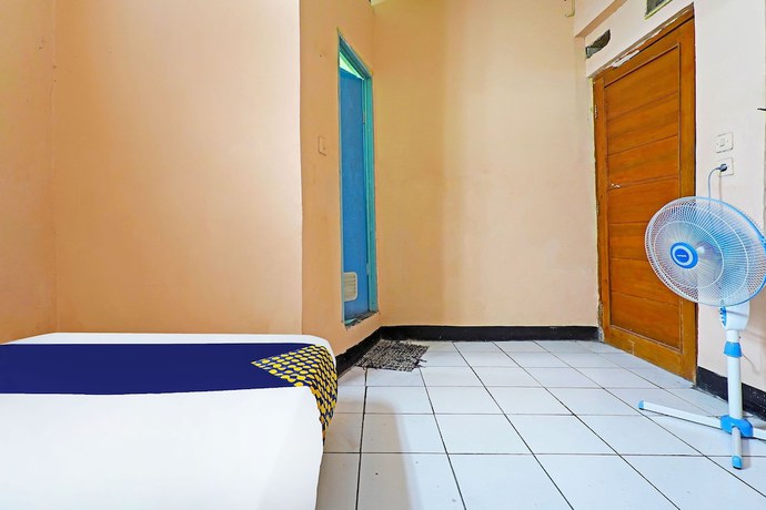Imagen de la habitación del Hotel Spot On 91367 Rumah Bundo Syariah. Foto 17