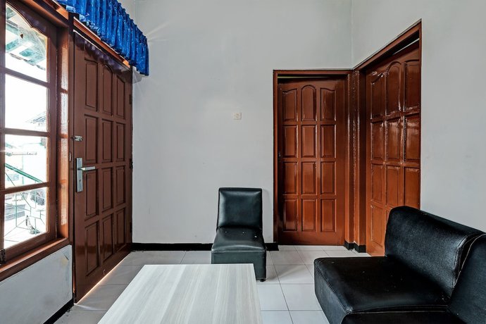 Imagen de los interiores del Hotel Spot On 91715 Citra Dewi 1. Foto 11