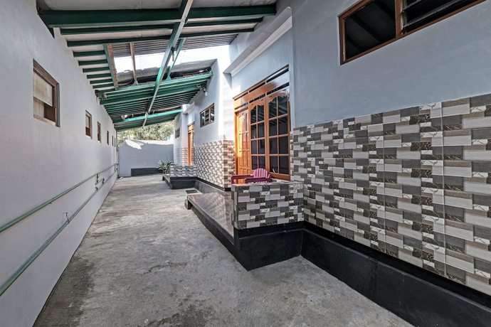 Imagen de los interiores del Hotel Spot On 91715 Citra Dewi 1. Foto 18