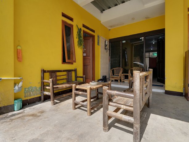 Imagen de los interiores del Hotel Spot On 91775 Pondok 14 Syariah. Foto 18