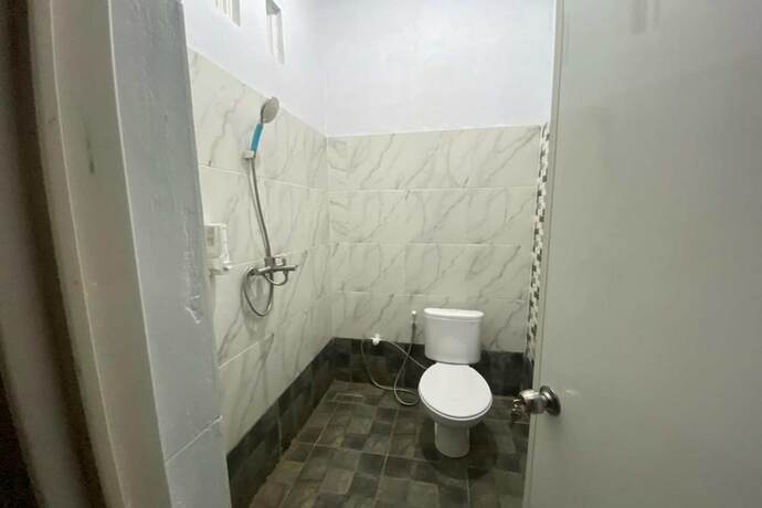Imagen general del Hotel Spot On 93510 Penginapan Melati Tanjung. Foto 6