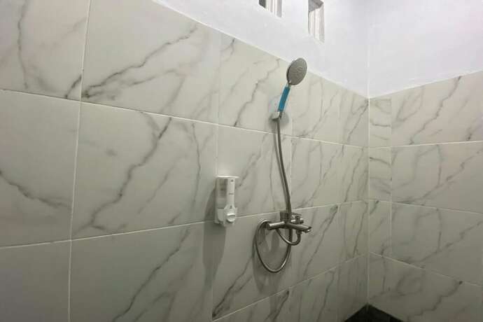 Imagen general del Hotel Spot On 93510 Penginapan Melati Tanjung. Foto 7