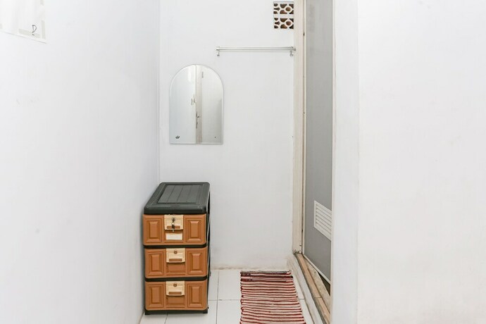 Imagen general del Hotel Spot On 93515 Pulo Gebang Guest House. Foto 2