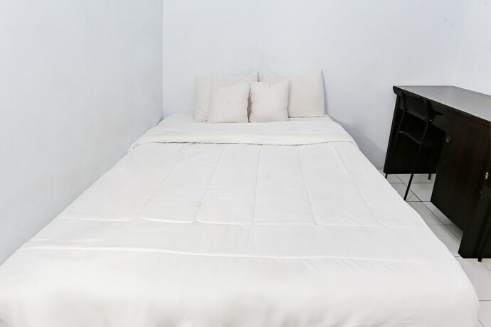 Imagen general del Hotel Spot On 93515 Pulo Gebang Guest House. Foto 5