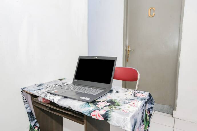Imagen general del Hotel Spot On 93515 Pulo Gebang Guest House. Foto 10