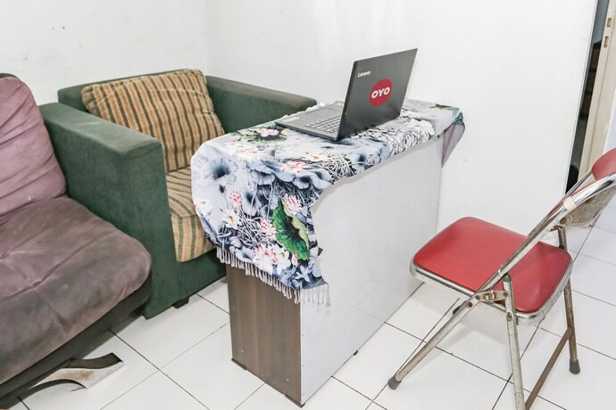 Imagen de los interiores del Hotel Spot On 93515 Pulo Gebang Guest House. Foto 26