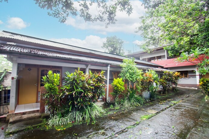 Imagen general del Hotel Spot On 93517 De Lanang Homestay. Foto 12