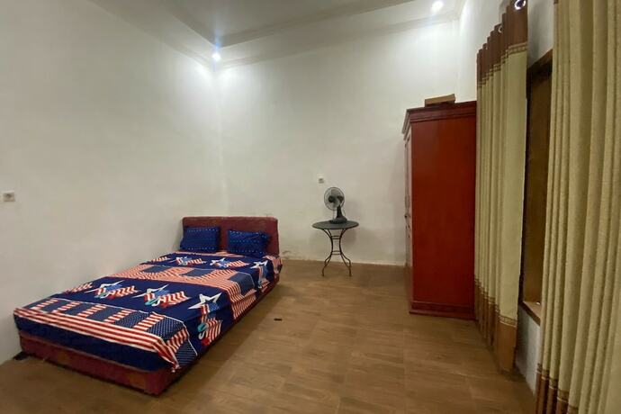 Imagen de la habitación del Hotel Spot On 93519 Kebun Manis Homestay. Foto 21